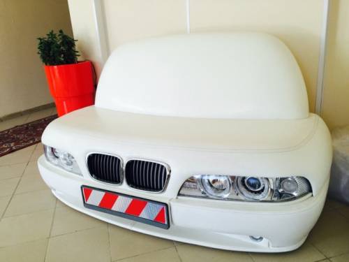 Диван BMW белый