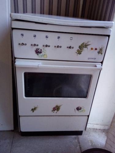 Отдам плиту срочно