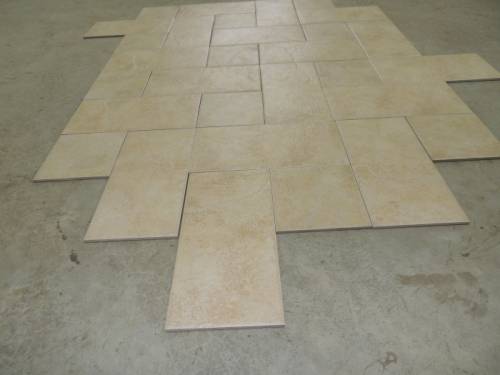 Керамогранит Vitra River Stone 15x30 и 15x15 бежевый