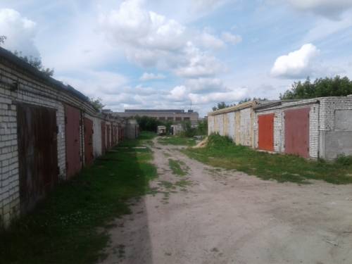 Недостроенный Гараж 6 х 8 м. 