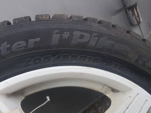 Колеса зимние шипованные  r16 205/55