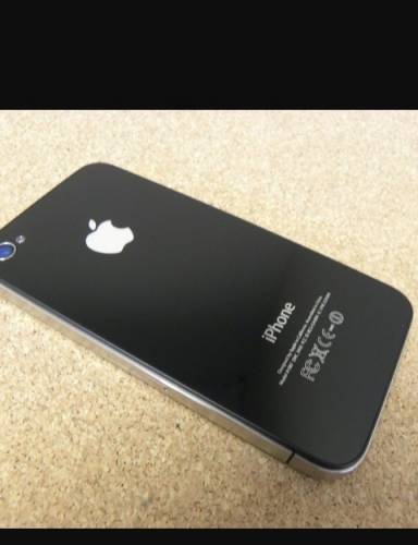 Продам iPhone 4s 32gb. Состояние идеальное,работает все отлично. Без комплекта. 