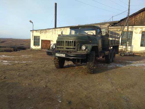 Продам автомобиль зил 131