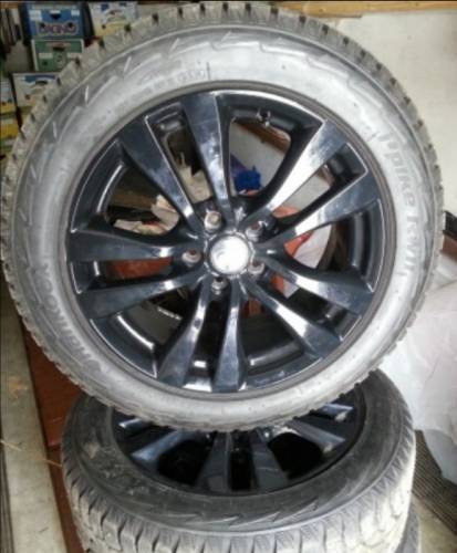 Колёса.  R-18 114.3.Резина шипованная Hankook 235/55