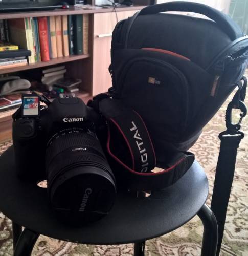зеркальный фотоаппарат canon eos 600d kit 18-135