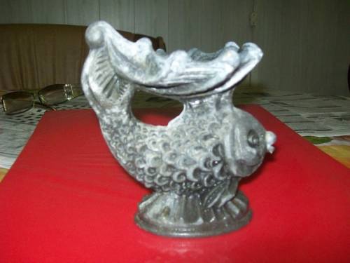 продам     пепельница литая “ рыбка“