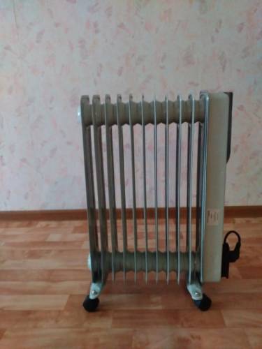 Продам масляный обогреватель