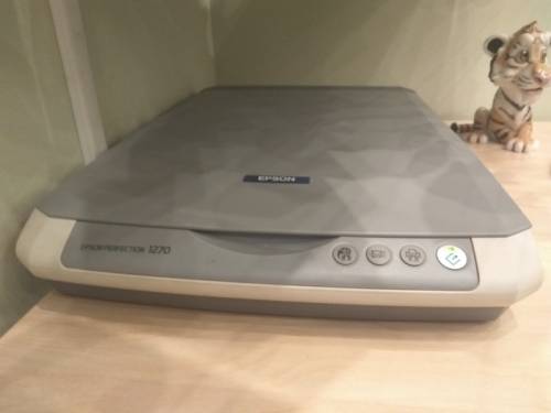 Сканер Epson perfectoin 1270