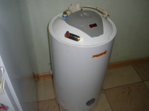 Продаётся Водонагреватель-Thermex ES-50V 