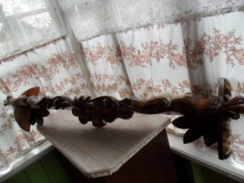 Полка 120 /18 Подсолнух, резьба 