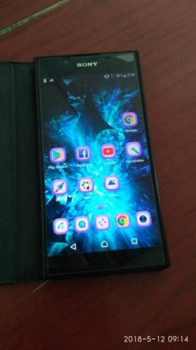 Продам телефон Sony Xperia L1 с документами и зарядным устройством. 