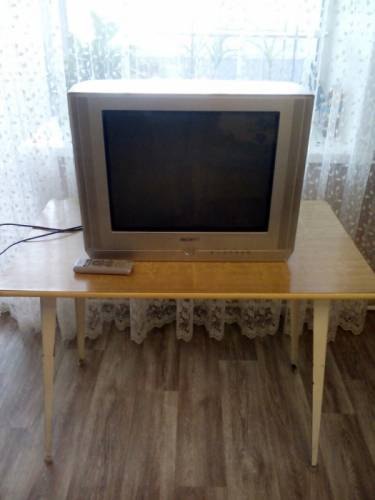 Продам телевизор “Самсунг“
