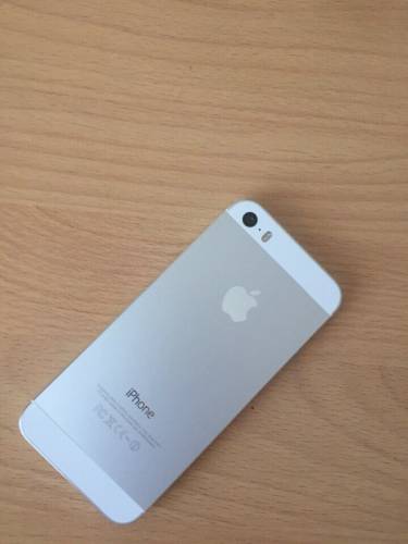 Продам айфон 5s