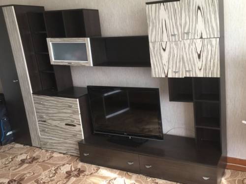 Срочно продам горку для гостиной (Смоляниново)