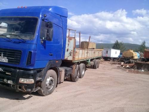 Продам тягач МАЗ