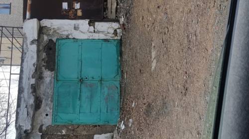 Продается гараж в придомовой зоне 