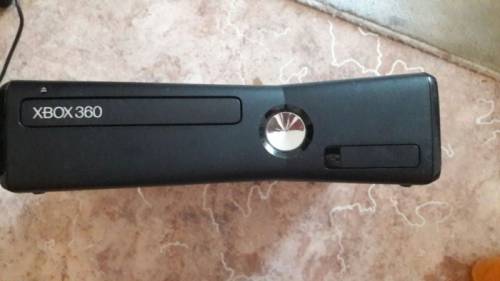 Xbox 360, жесткий диск на 320 ГБ 