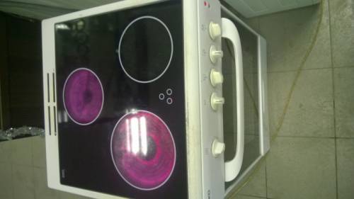 электрическую плиту Beko