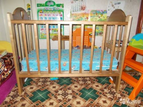  Продам детскую кроватку