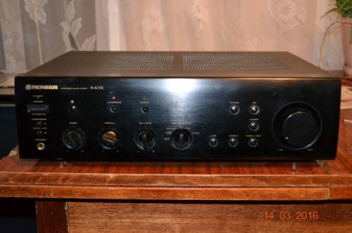 Усилитель pioneer A-402R