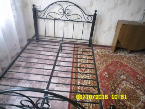 Продам кровать двухспальную