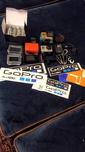 GoPro 3 плюс   Black с аксессуарами 