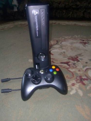 Приставка Xbox 360