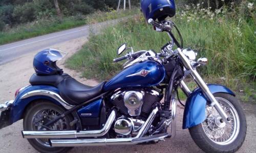 мотоцикл Kawasaki VN 900