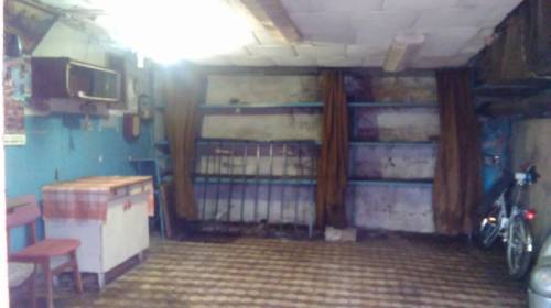 Продается капитальный гараж в Д-П р-он Ледового дворца на ул.Зубковой 4в 