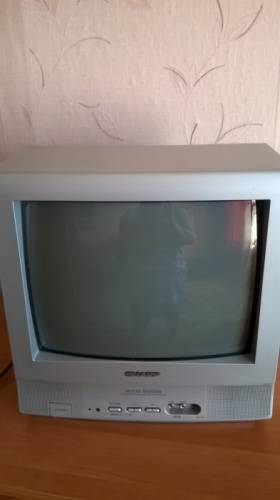 продам телевизор б/у