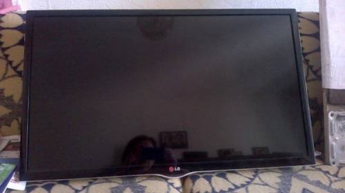 Продам телевизор LG 32LN536U