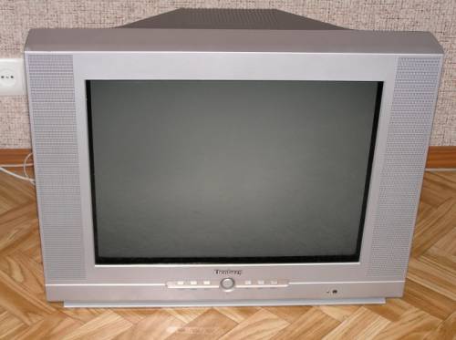 Телевизор   Elenberg   54 см.