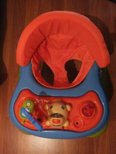 Продам ходунки babycare