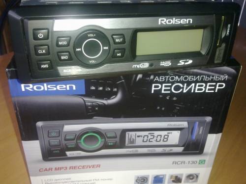  Автопроигрыватель Rolsen RCR-130G