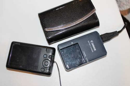 Продаю фотоаппарат  Canon digital ixus 120 is