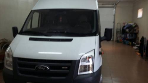 Продам Ford Transit в отличном состоянии.