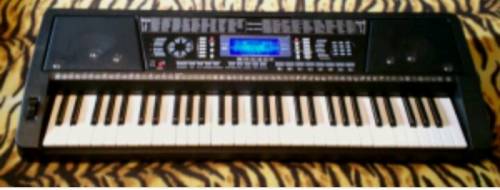Синтезатор Techno KB-930