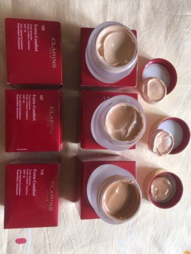 Тональный крем Clarins extra-comfort spf15  для сухой кожи . Тона 105, 107, 114.