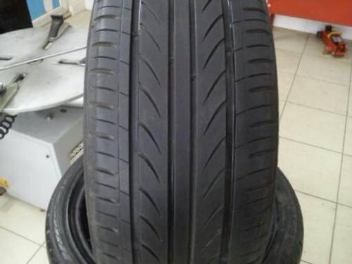 Шины 245 40 18 DELINETE THUNDER D7