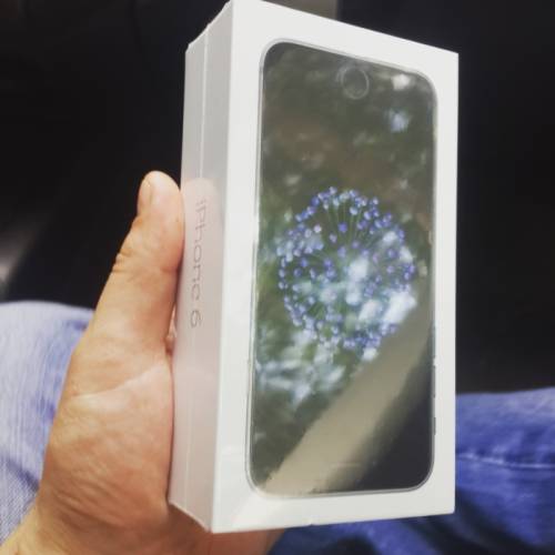 Продам  новый не распакованный IPhone 6 32